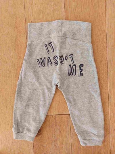 kalhoty typu jogger