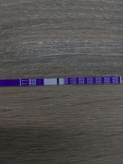 Testování a těhotenský test | Zpožděná menstruace, špinění a negativní test
