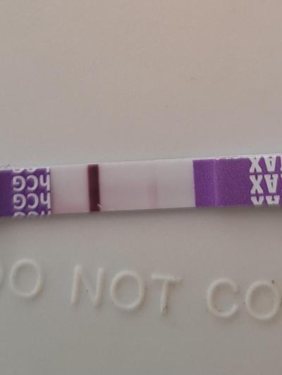 Testování a těhotenský test | 11. den po ovulaci a na těhotenském testu slabá čárka?