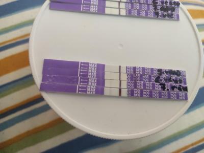 Testování a těhotenský test | KET DUBEN 2025