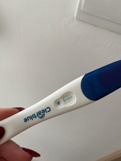 Testování a těhotenský test | Lovkyně duchů - clear blue
