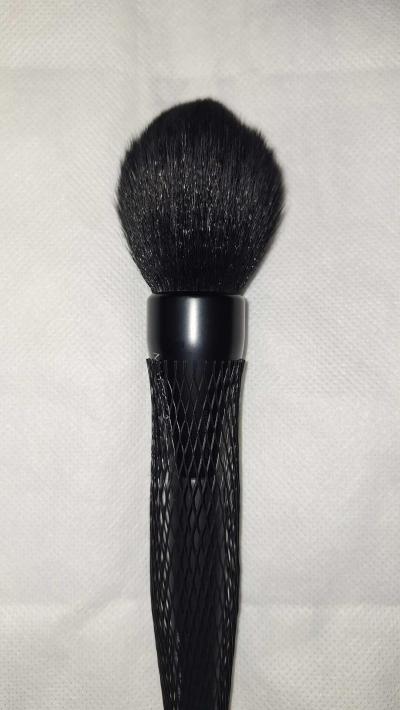 Mary Kay štětec na pudr All-over powder
