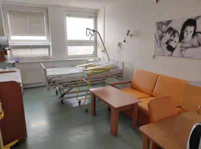 Porodnice Třinec, Gynekologicko-porodnické oddělení: pokoj šestinedělí 