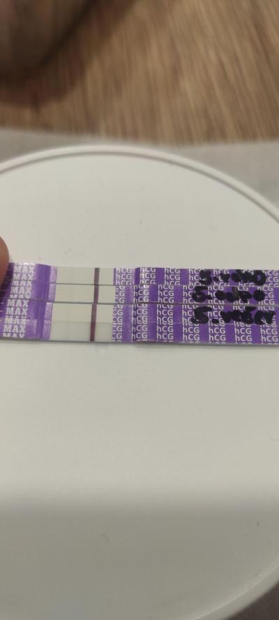 Testování a těhotenský test | KET DUBEN 2025