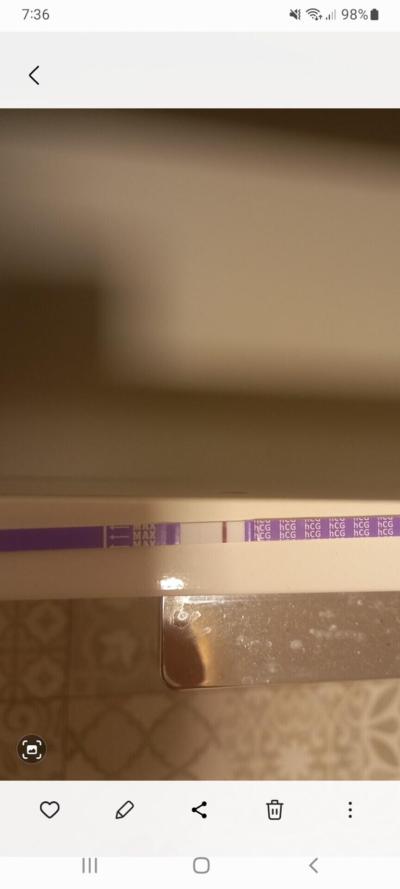 Testování a těhotenský test | 12 DPO