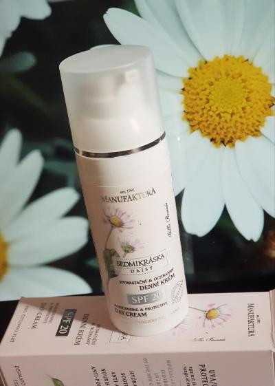 Recenze z kampaně Se sedmikráskou proti sluníčku: Jak testerky hodnotí pleťový krém s SPF od Manufaktury?