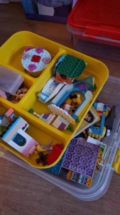 Domácnost | Organizér na lego