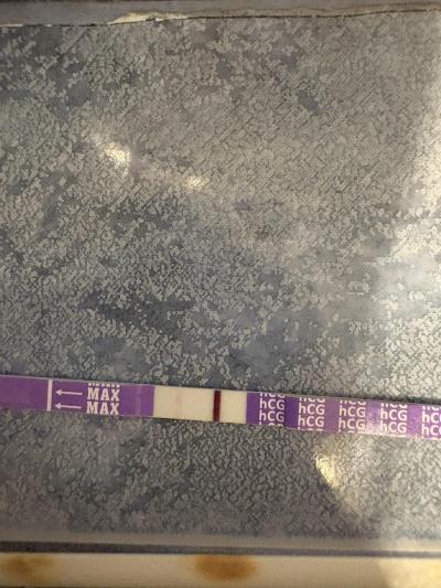 Testování a těhotenský test | Test se slabou čárkou po menstruaci