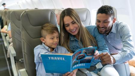 Jaký je rozdíl mezi Economy, Premium Economy a Business třídou? A vyplatí se připlatit?