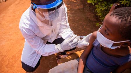 Konec americké pomoci nemocným s HIV: Experti varují před „krvavou lázní“
