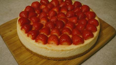 Narozeninový cheesecake pro malé i velké mlsouny