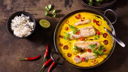 Kokosové curry s pečenou treskou