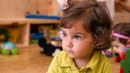 "Ve školce dnes umřela holčička", řekla dcera (5). Manželova reakce mě dorazila