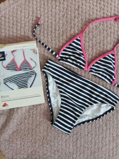 Dívčí bikiny/plavky vel.134/140