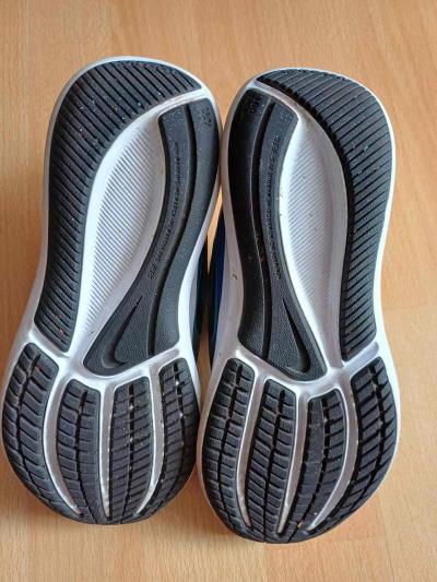 Tenisky Nike vel. 30