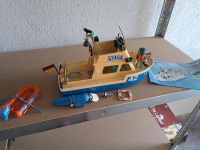 PLAYMOBIL Policejní člun (6)