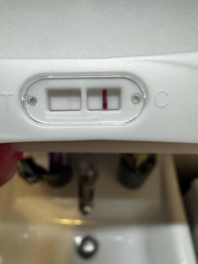 Testování a těhotenský test | 3 testy a duch?