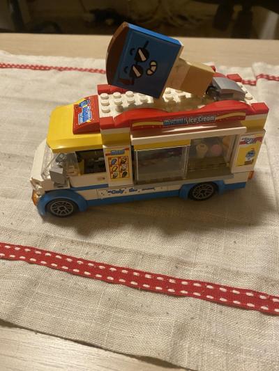 Lego City set 60253