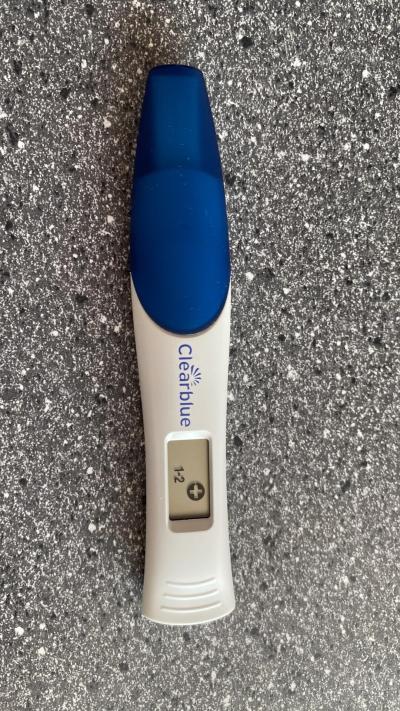 Testování a těhotenský test | Foto: Duch, nebo ryska?