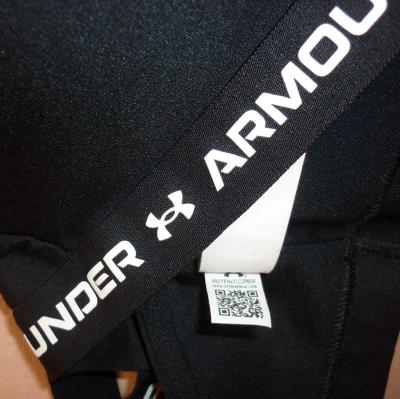 Sportovní černá podprsenka Under Armour