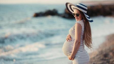 Těhotenství a zahraniční dovolená: Co všechno musíte vzít v úvahu?