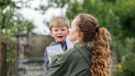 Na výchovu tříleťáka mě nikdo nepřipravil. A každý den si říkám, jestli ho nerozmazluju už moc