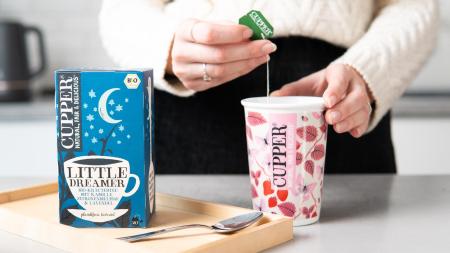 Hrníček večerní pohody: Jak nám chutnal bylinný čaj CUP BIO Little Dreamer